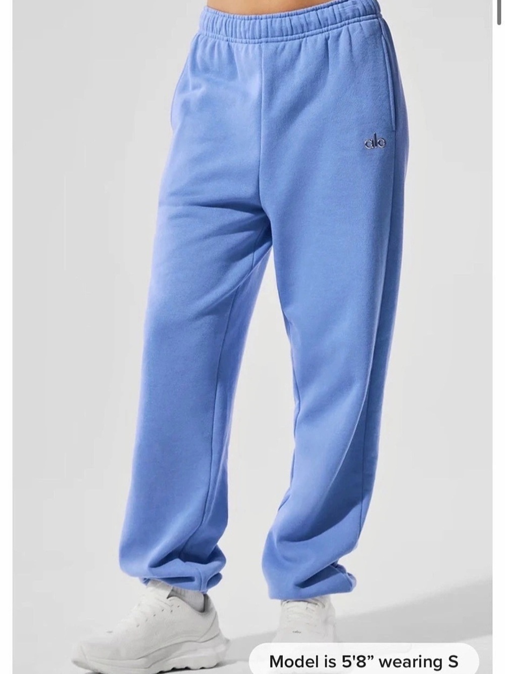 Alo “Accolade Joggers” in “Crystal Clear Blue”